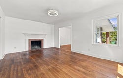 1307 Fairlane Dr, Florence, SC 29505