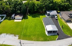 27975 S 563 Road, Monkey Island, OK 74331