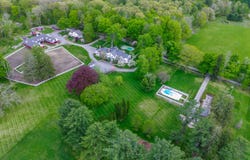 13 Holmes Road, Pomfret, CT 06259