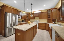 2161 Burnham Court, Algonquin, IL 60102