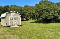 1535 Bayview Drive, Palacios, TX 77465