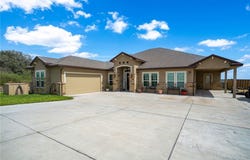 561 Carmel Drive, Sandia, TX 78383