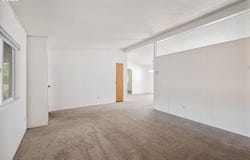 2355 SPARROW Loop, Kelso, WA 98626