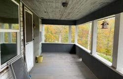 210 Cochran Circle, Nitro, WV 25143