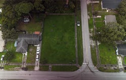 16240 NW 38th Pl, Miami Gardens, FL 33054