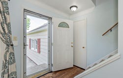 1649 Gilbert Drive, Mayfield Heights, OH 44124