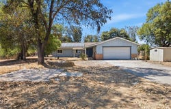 2111 Toca, Ramona, CA 92065