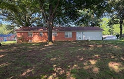 1410 Stonewall, MCKENZIE, TN 38201