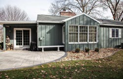 1307 Cedar River Drive, Waverly, IA 50677