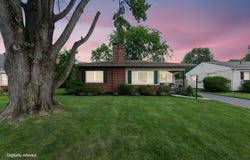 2394 Cranford Road, Columbus, OH 43221