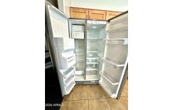 2264 E HUNTINGTON Drive, Phoenix, AZ 85040