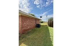 822 Kelli Dr, Watonga, OK 73772