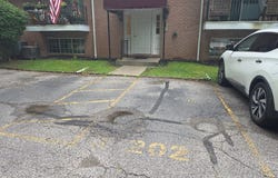 3 Stratford Dr. Unit B202, Wheeling, WV 26003