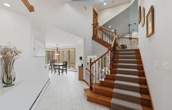 33 W Eureka Avenue, Lemont, IL 60439