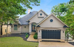 489 Forestridge Lane, Sunrise Beach, MO 65079
