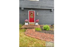 648 Sedge Wren, BLUEFIELD, VA 24605