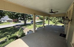 223 W Poplar Street, Elizabethtown, KY 42701