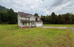 67 McKenzie Drive, Madison, WV 25130