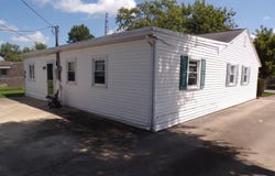 909 N Oxford Drive, Marion, IN 46952