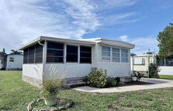 603 63rd Ave W, Bradenton, FL 34207