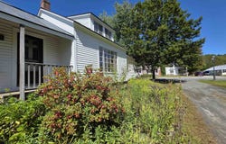 30 Pleasant Street, Grafton, VT 05146