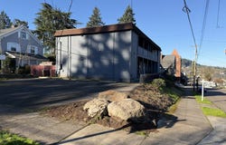 718 9TH St, OregonCity, OR 97045