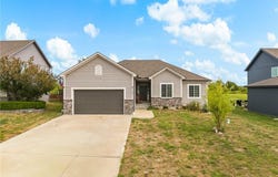 1201 Mesa Drive, Belton, MO 64012