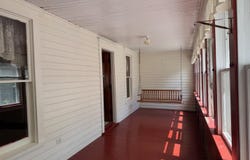 217 S 3rd St, Laurens, IA 50554