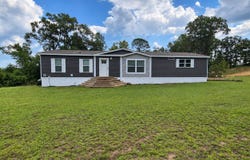 205 Gibson, Castleberry, AL 36432