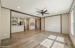 3827 Demory Rd, LaFollette, TN 37766