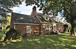 715 DELAWARE Avenue, LANSDALE, PA 19446