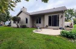 732 Sunnyview Dr, Mount Pleasant, WI 53406