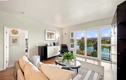 1 Lakeside Dr, Oakland, CA 94612