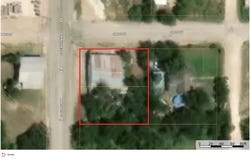 515 & 516 N Neches, Coleman, TX 76834