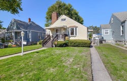 3113 E Pkwy N, Hammond, IN 46323
