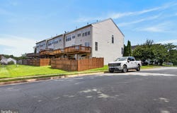 14913 WHITTIER Loop, WOODBRIDGE, VA 22193