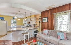 43 Center Avenue, Leonardo, NJ 07737