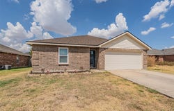 135 Ringneck Drive, Sanger, TX 76266
