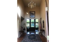 8135 Thackeray Court, Broadview Heights, OH 44147