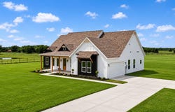 4318 County Road 1088, Celeste, TX 75423