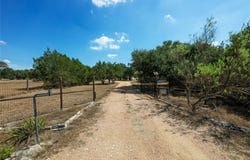 1211 Quail Ridge Dr, Dripping Springs, TX 78620