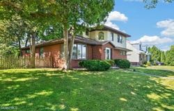 6 John David Lane, Albany, NY 12208