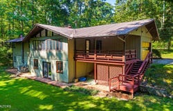 134 Reservoir Rd, Norris, TN 37828