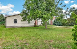 282 Riggs Road, Hubert, NC 28539