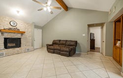 1713 Parkside Cir, Round Rock, TX 78664