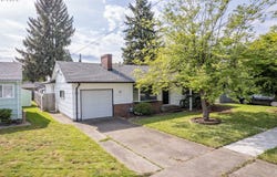 2017 28TH Ave, Longview, WA 98632