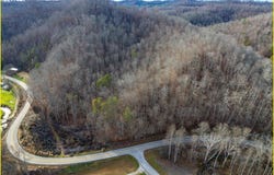 Board Tree Road, Salyersville, KY 41465