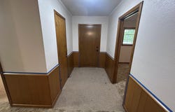 2704 W 16th Street, Plainview, TX 79072