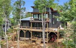 109 Pinnacle Ridge Road, Beech Mountain, NC 28604