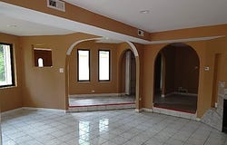 1055 W Palatine Road, Palatine, IL 60067